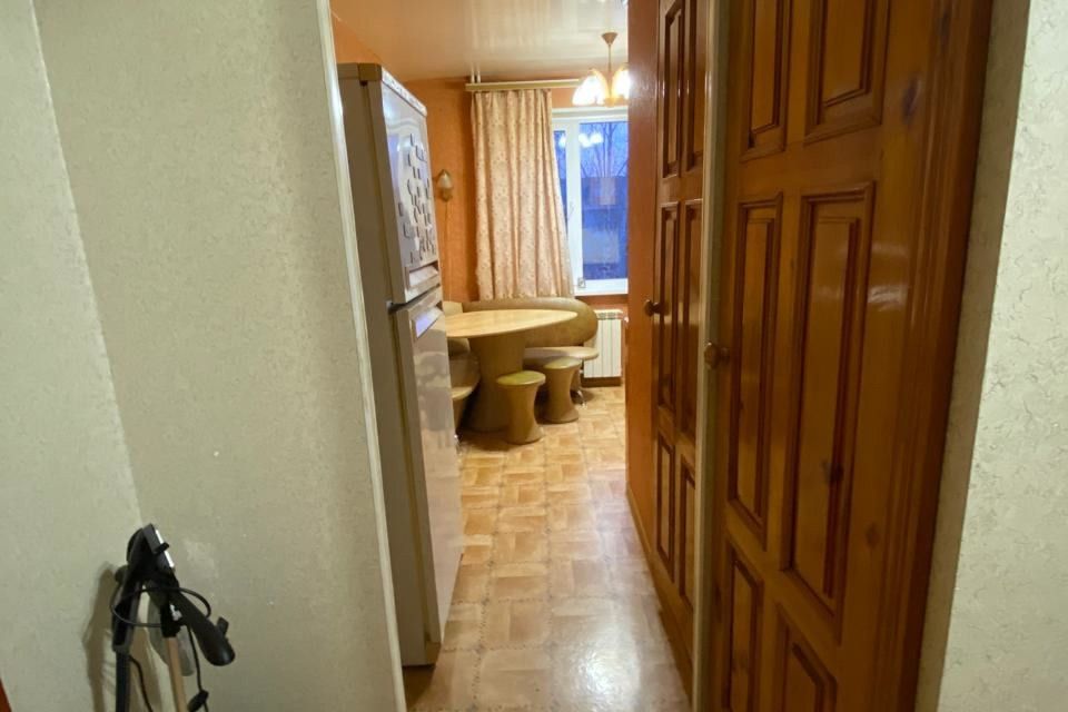 Продаётся 2-комнатная квартира, 49.2 м²