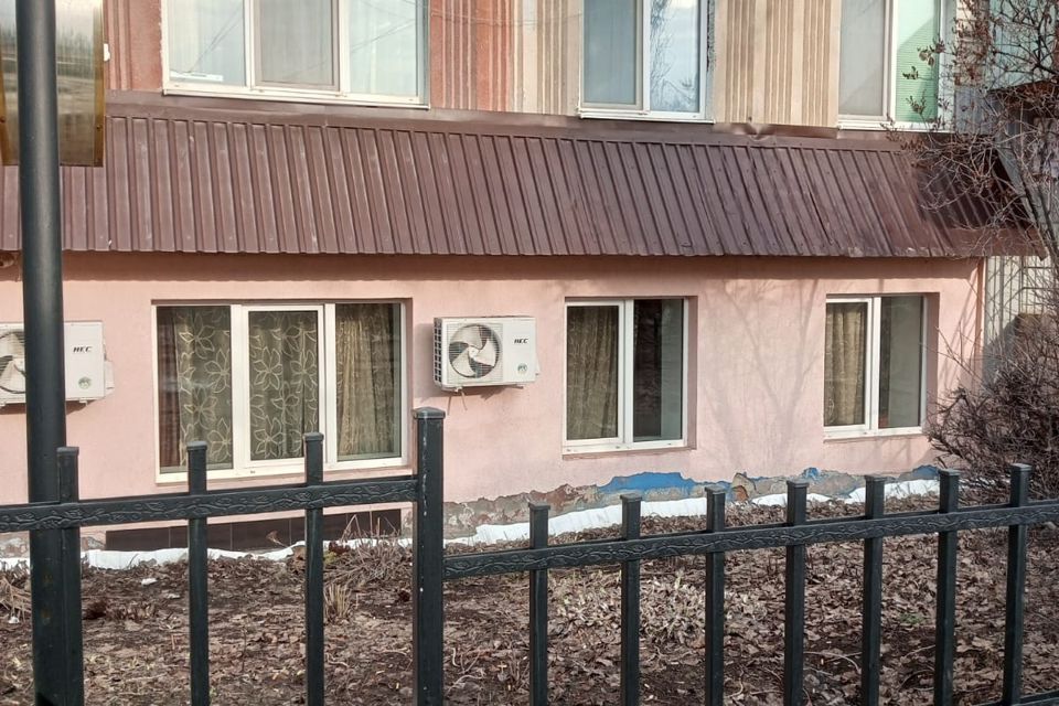Продаётся 3-комнатная квартира, 58.9 м²