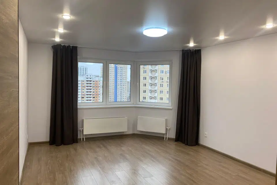 Продаётся 3-комнатная квартира, 97.8 м²
