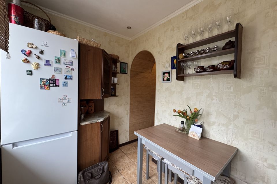 Продаётся 3-комнатная квартира, 56.2 м²