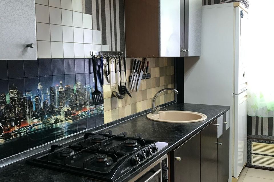 Продаётся 4-комнатная квартира, 67 м²