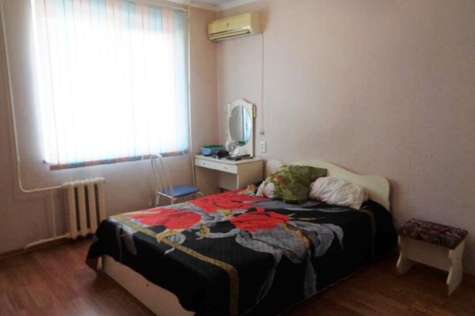 Продаётся 2-комнатная квартира, 61.9 м²