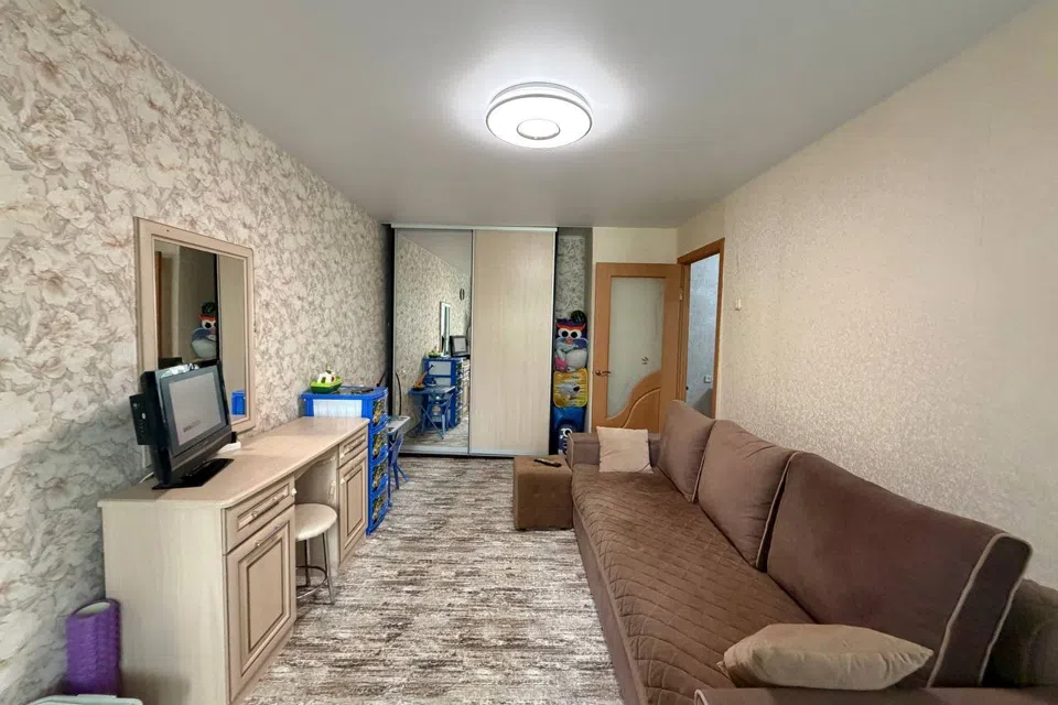 Продаётся 1-комнатная квартира, 32 м²