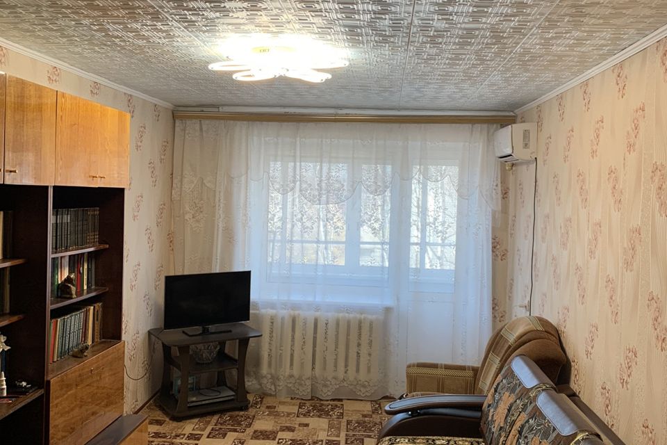 Продаётся 3-комнатная квартира, 60 м²