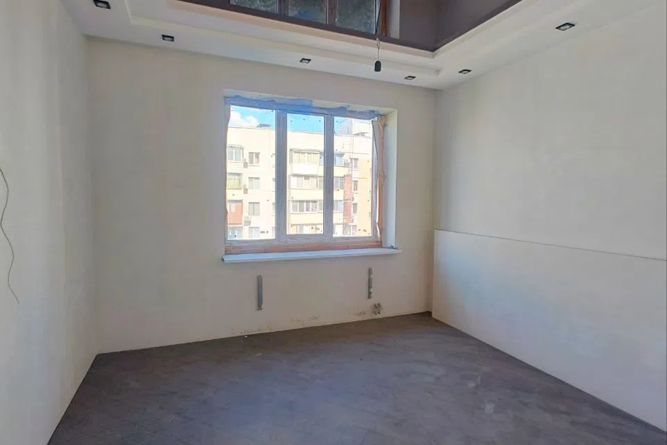Продаётся 3-комнатная квартира, 98 м²