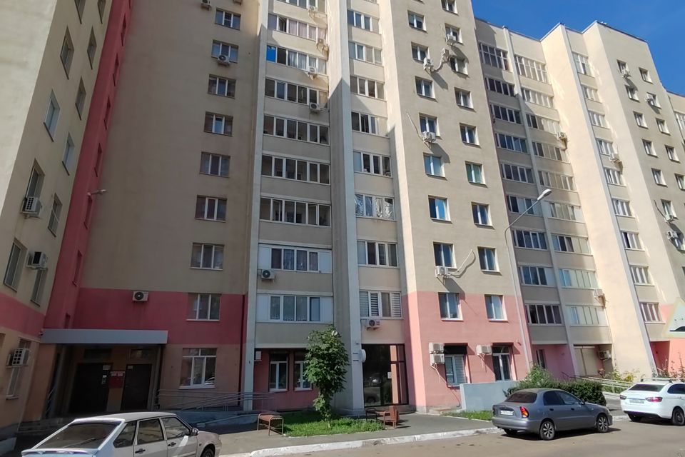 Продаётся 2-комнатная квартира, 89 м²