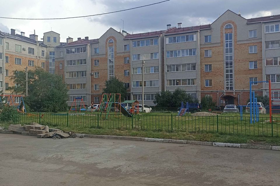 Продаётся 3-комнатная квартира, 73.8 м²