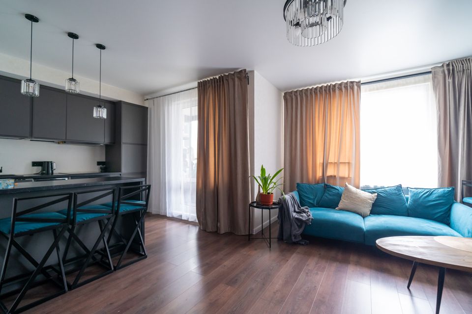 Продаётся 1-комнатная квартира, 61.9 м²