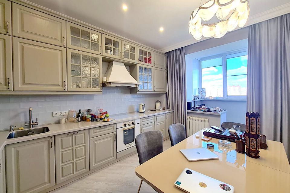 Продаётся 2-комнатная квартира, 78.6 м²