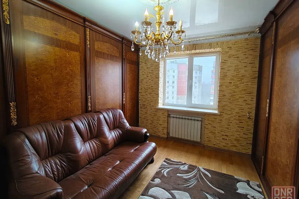 Продаётся 4-комнатная квартира, 85.3 м²