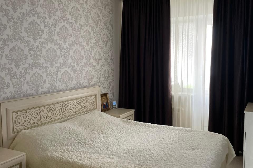 Продаётся 3-комнатная квартира, 72 м²