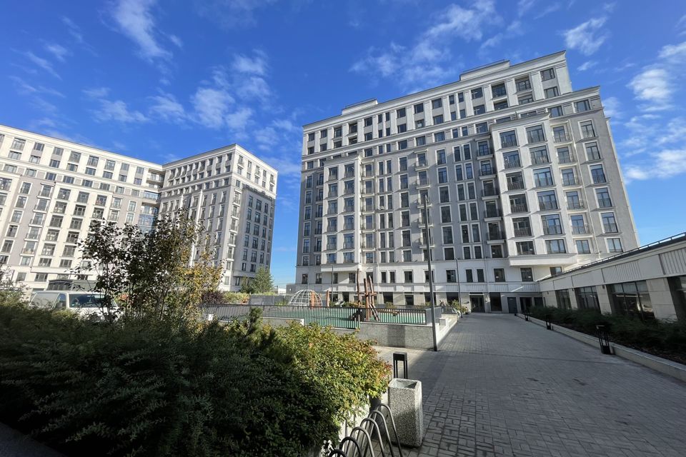 Продаётся 2-комнатная квартира, 56.9 м²