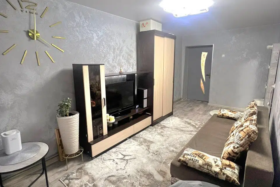 Продаётся 3-комнатная квартира, 60 м²