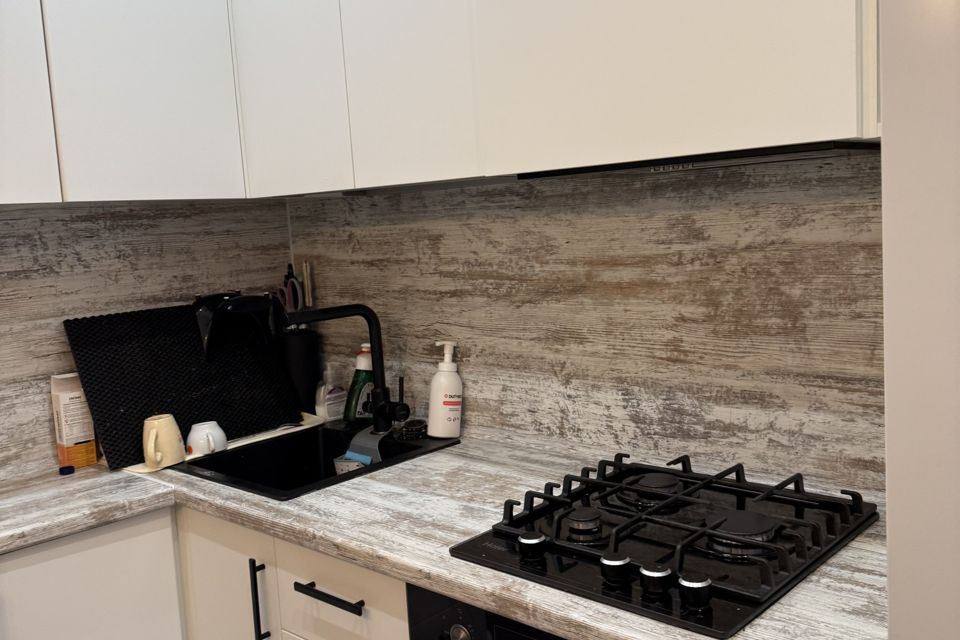 Продаётся 3-комнатная квартира, 55.4 м²