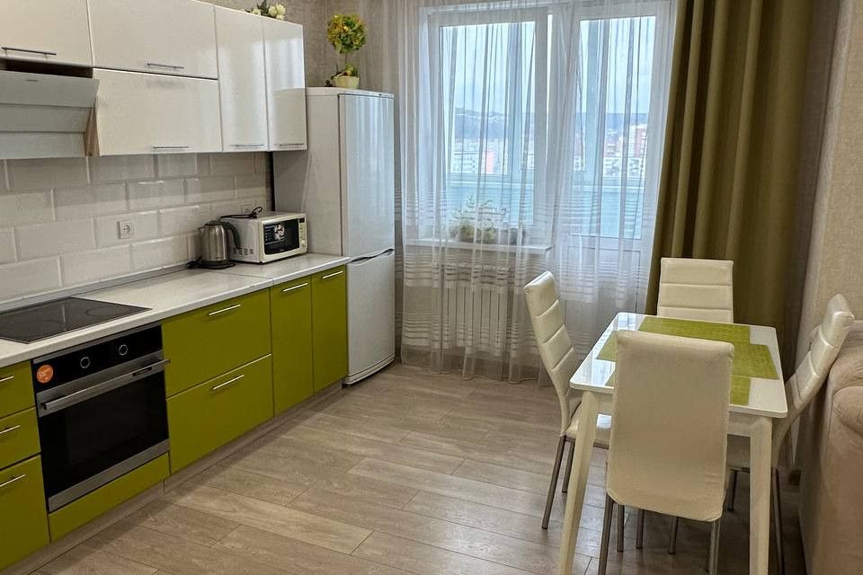Продаётся 1-комнатная квартира, 47 м²
