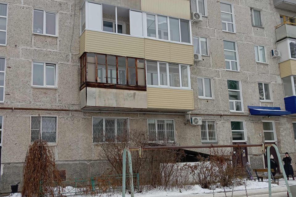 Продаётся 3-комнатная квартира, 65.2 м²