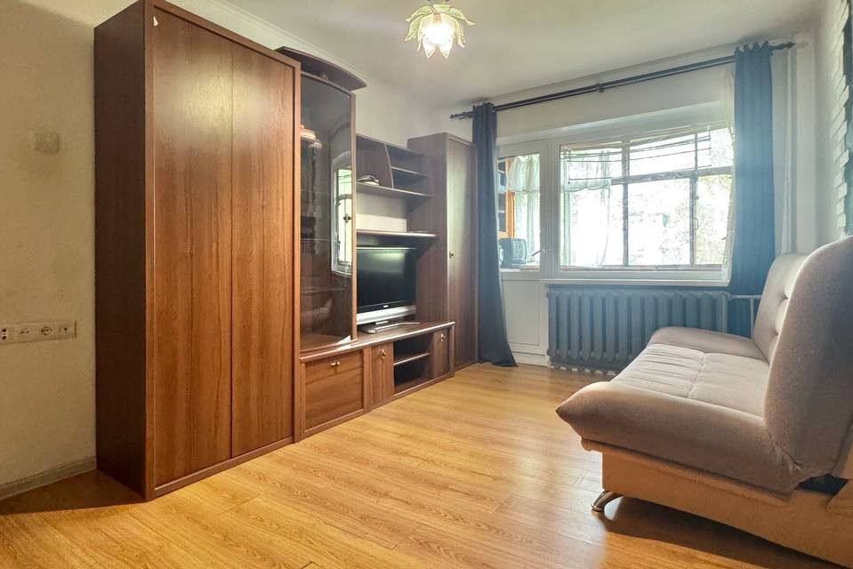 Продаётся 2-комнатная квартира, 42.2 м²