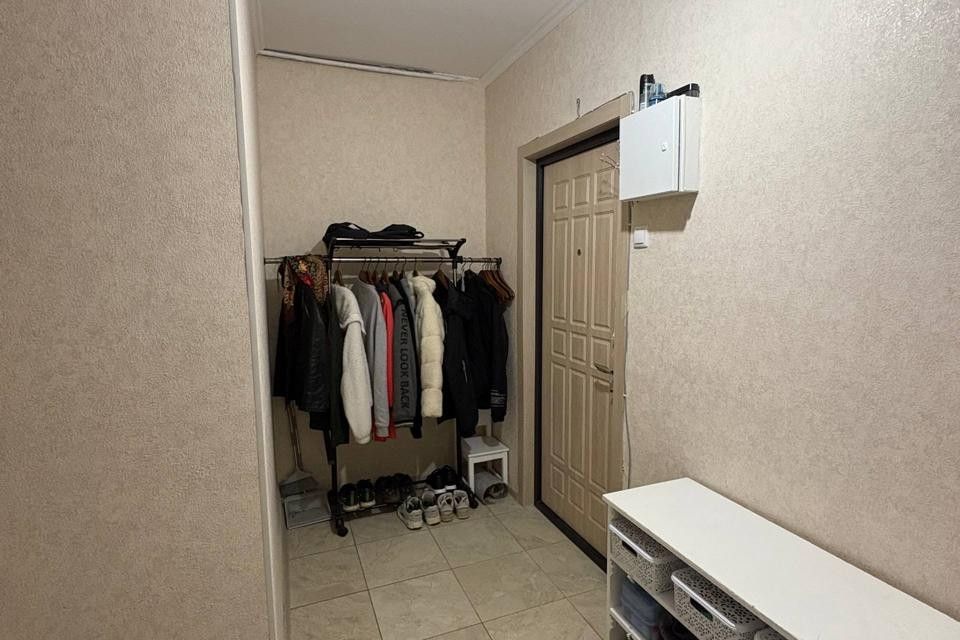 Продаётся 1-комнатная квартира, 38.6 м²