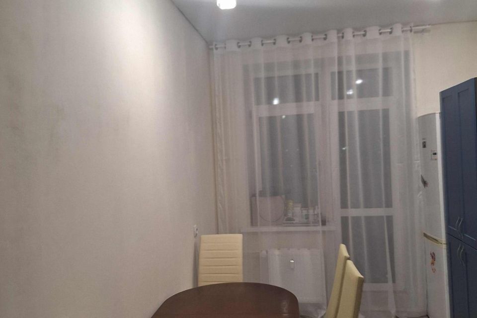 Продаётся 3-комнатная квартира, 82 м²