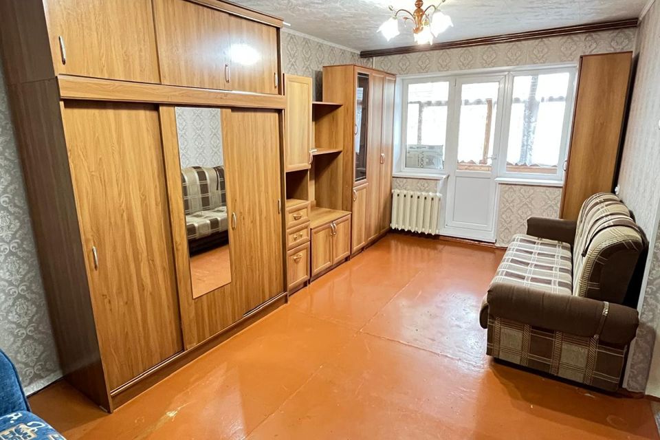 Продаётся 1-комнатная квартира, 32 м²