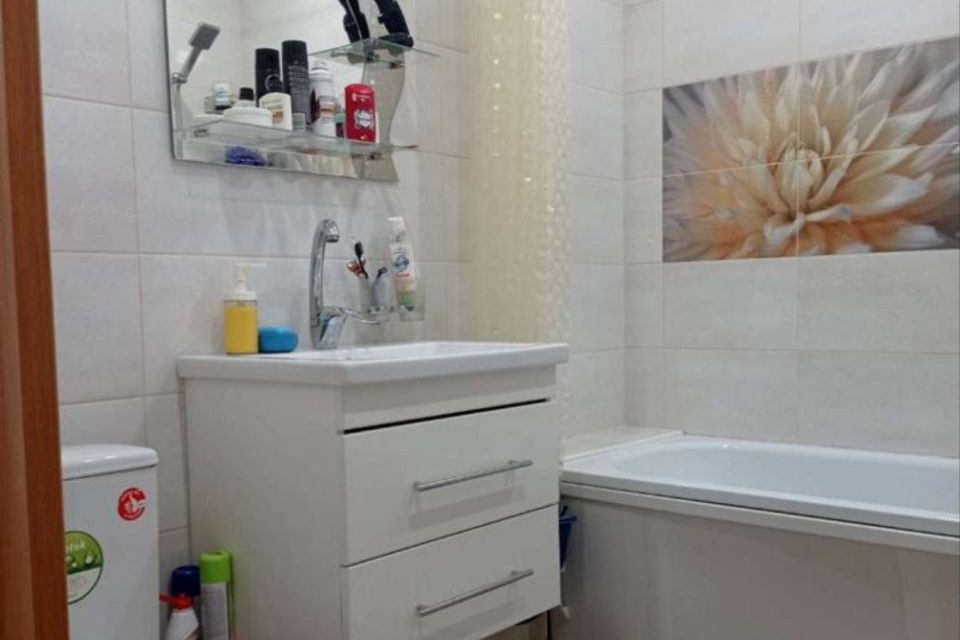 Продаётся 1-комнатная квартира, 44.4 м²