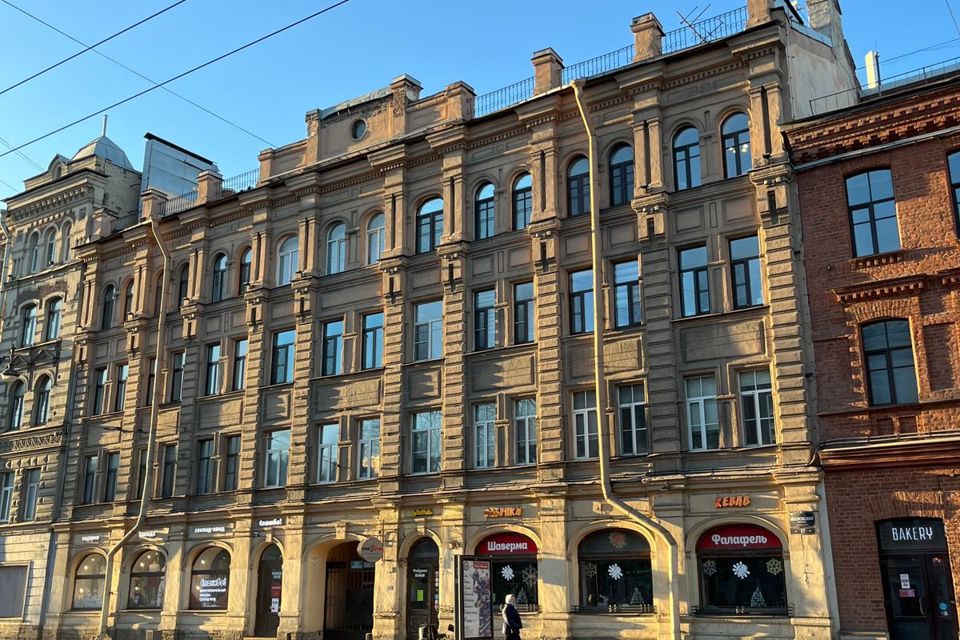Продаётся 2-комнатная квартира, 60.4 м²