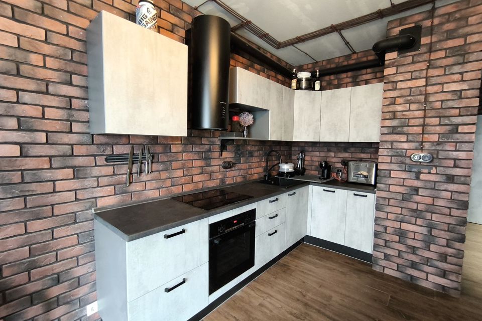 Продаётся 2-комнатная квартира, 56.1 м²