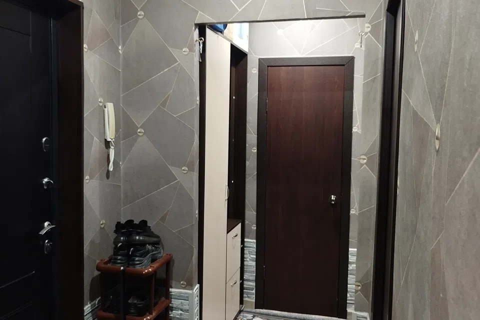 Продаётся 2-комнатная квартира, 49.2 м²