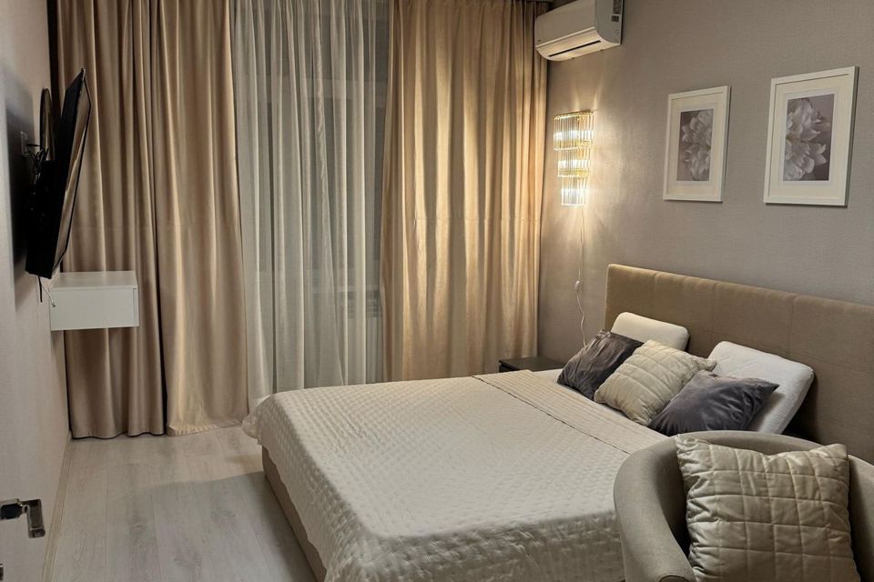 Сдаётся 1-комнатная квартира, 53 м²