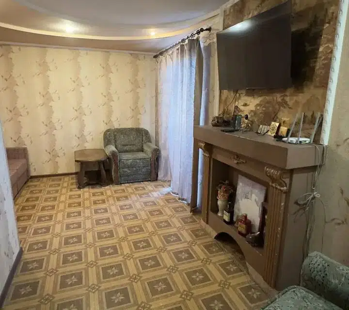 Продаётся 2-комнатная квартира, 42.3 м²