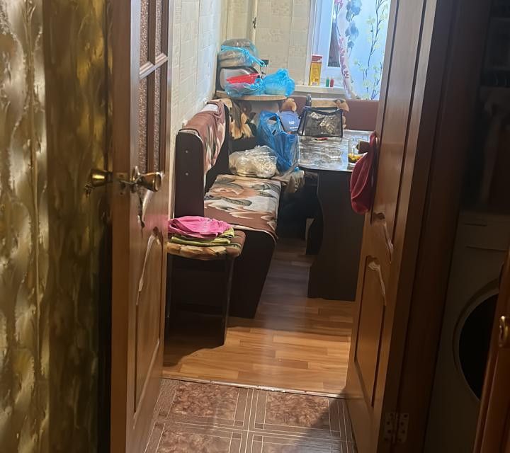 Продаётся 3-комнатная квартира, 57.4 м²