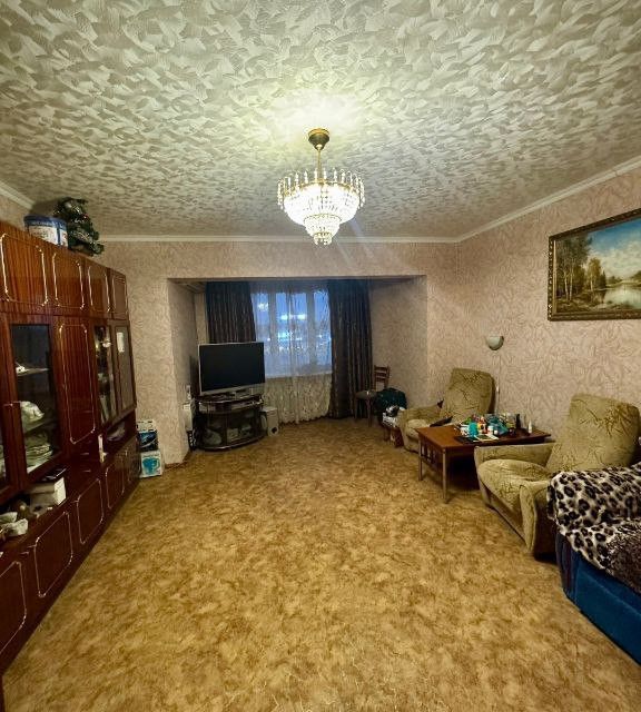 Продаётся 3-комнатная квартира, 70 м²