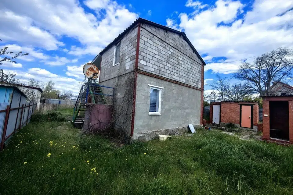 Продаётся 2-этажный дом, 109.5 м²
