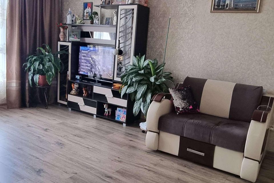 Продаётся 1-комнатная квартира, 38.4 м²