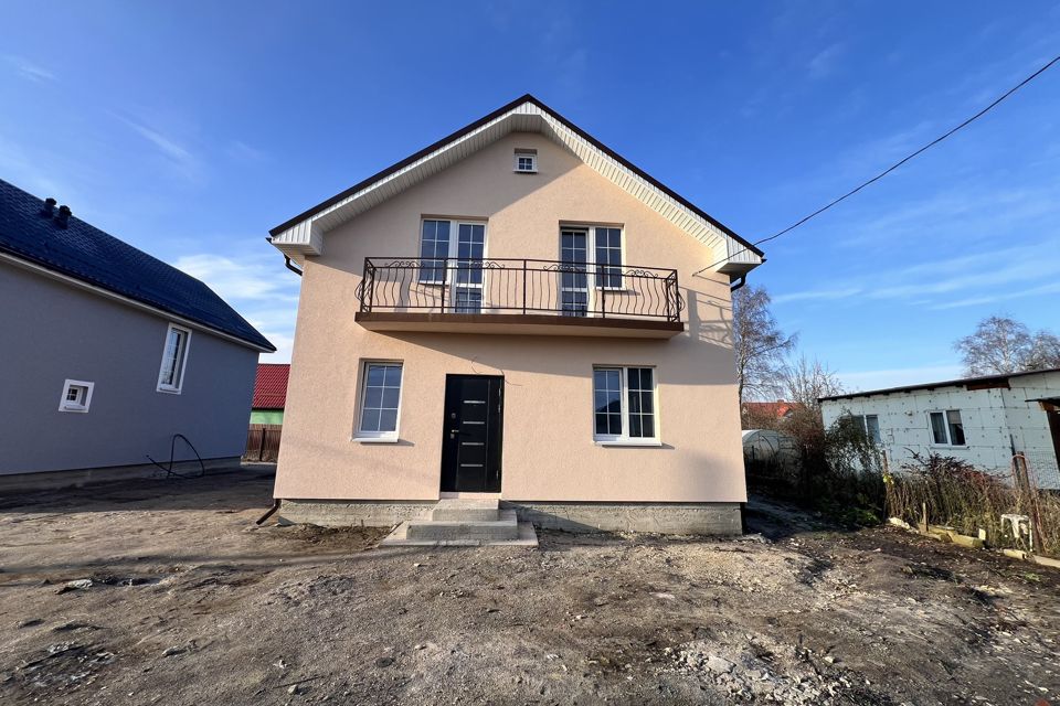 Продаётся 2-этажный дом, 122.8 м²