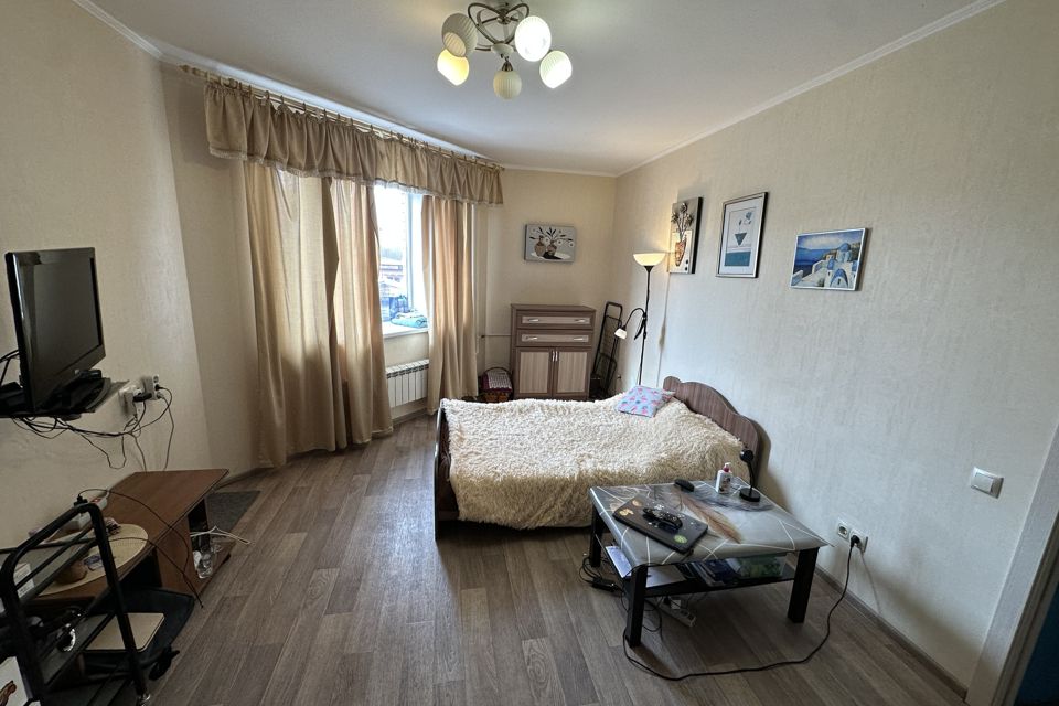 Продаётся 1-комнатная квартира, 44.2 м²