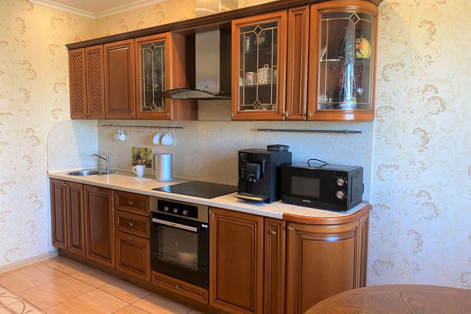 Продаётся 2-комнатная квартира, 65.4 м²