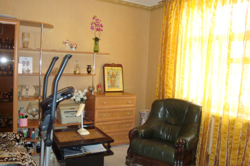 Продаётся 3-комнатная квартира, 63.2 м²