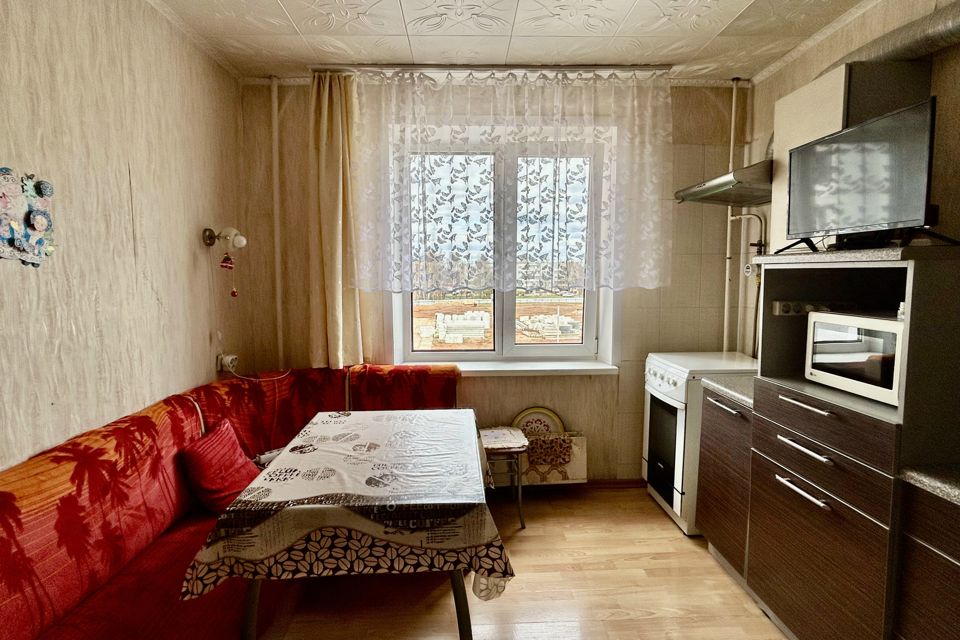 Продаётся 3-комнатная квартира, 70.5 м²