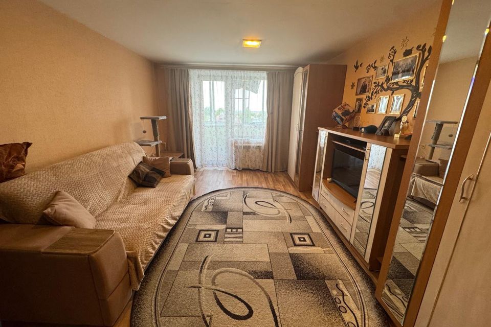 Продаётся 2-комнатная квартира, 50.7 м²