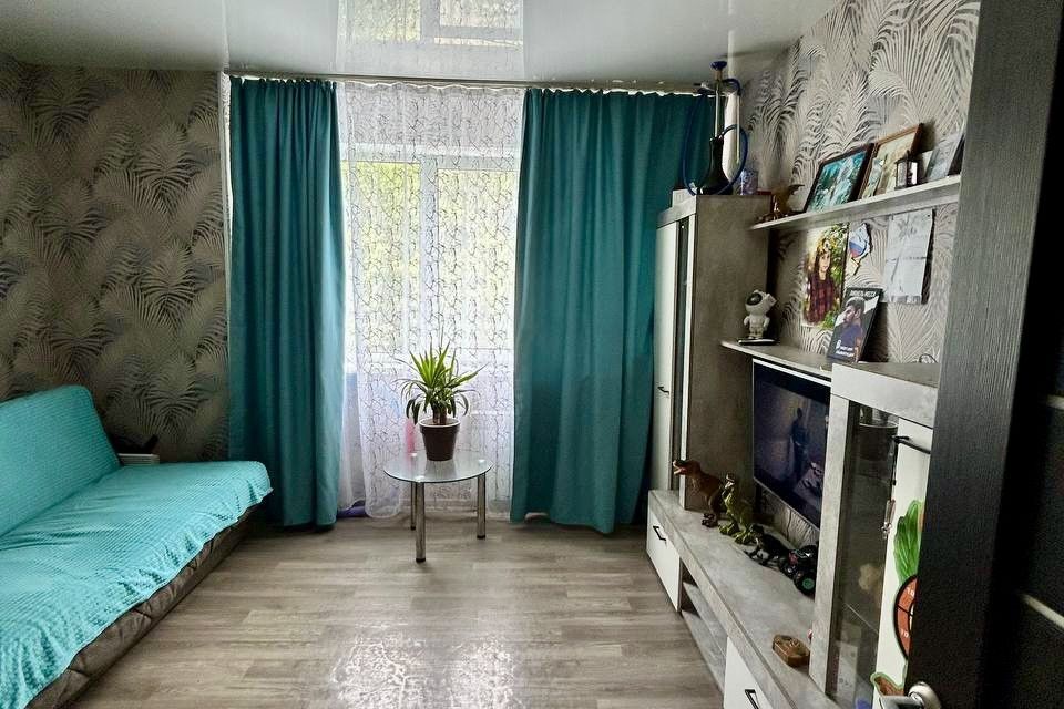 Продаётся 2-комнатная квартира, 42.2 м²