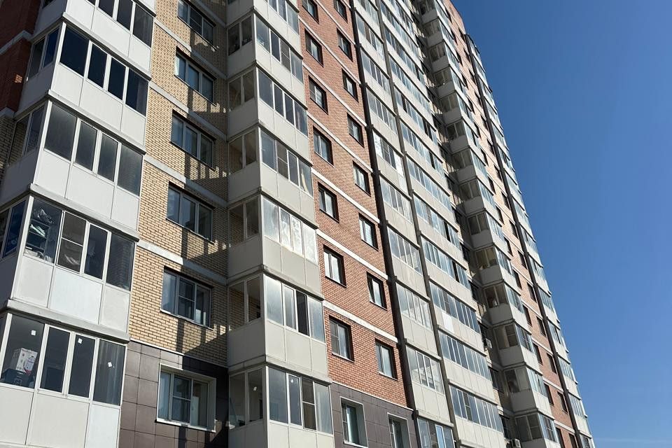 Продаётся 2-комнатная квартира, 55.3 м²