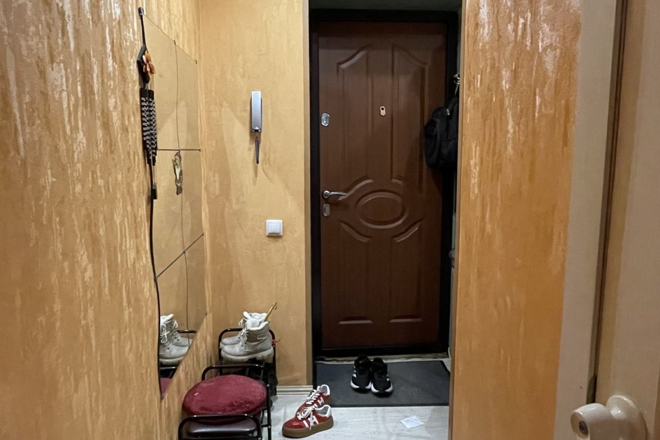 Продаётся 1-комнатная квартира, 30.4 м²