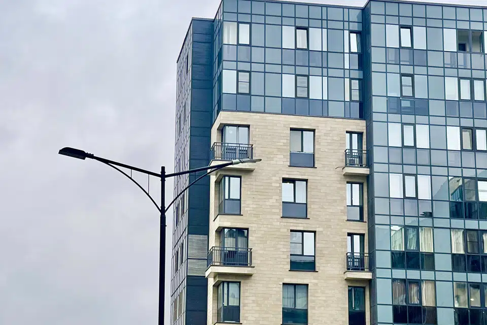 Продаётся 1-комнатная квартира, 49.3 м²