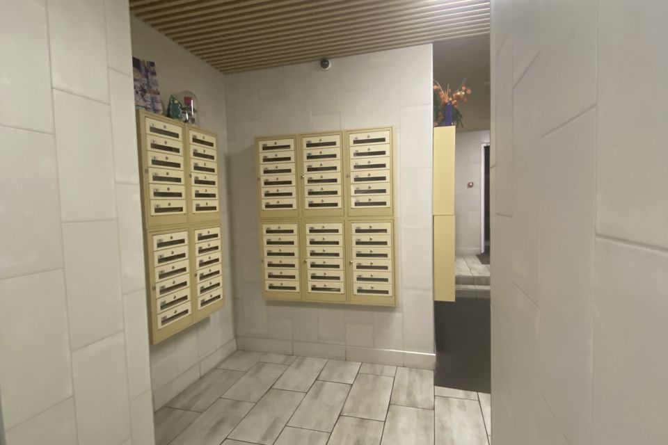 Продаётся 1-комнатная квартира, 55 м²