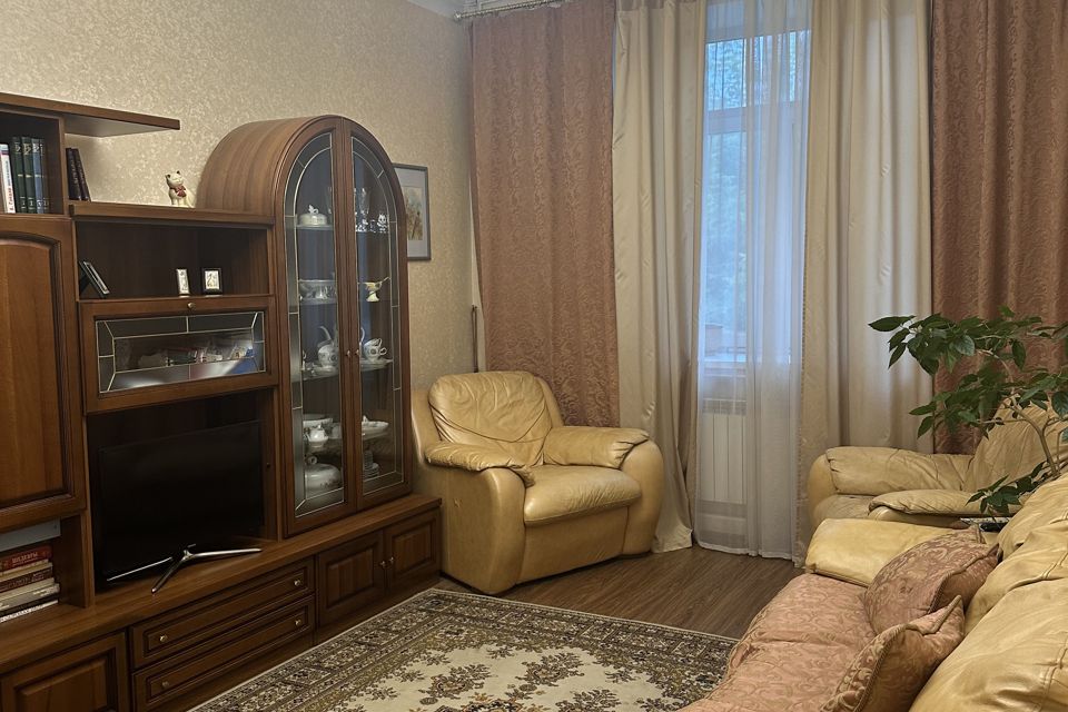 Продаётся 3-комнатная квартира, 82 м²