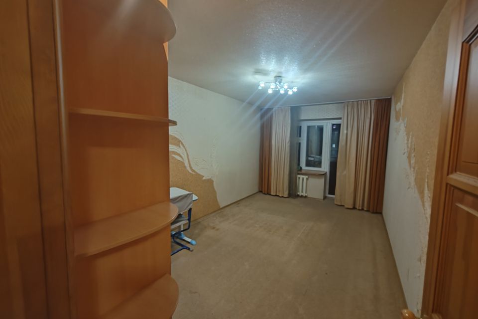 Продаётся 3-комнатная квартира, 109.6 м²