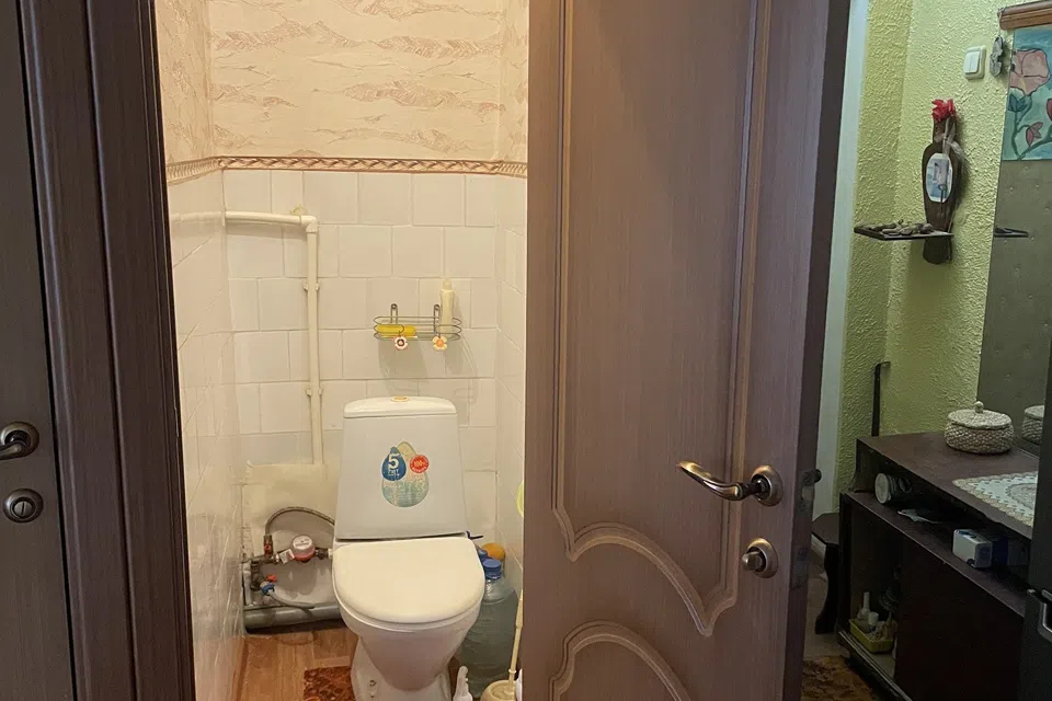 Продаётся 3-комнатная квартира, 58.1 м²