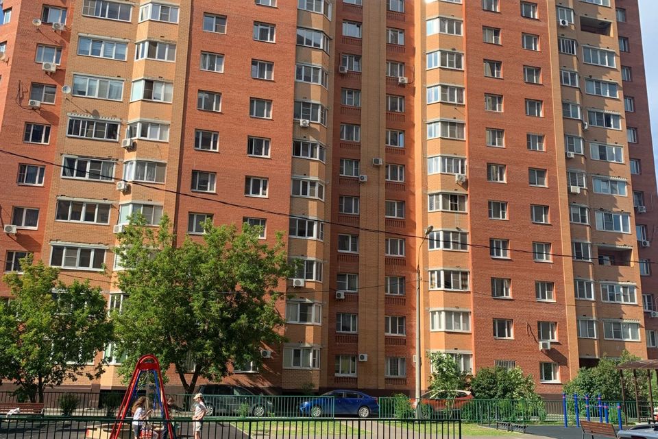 Продаётся 1-комнатная квартира, 44.8 м²