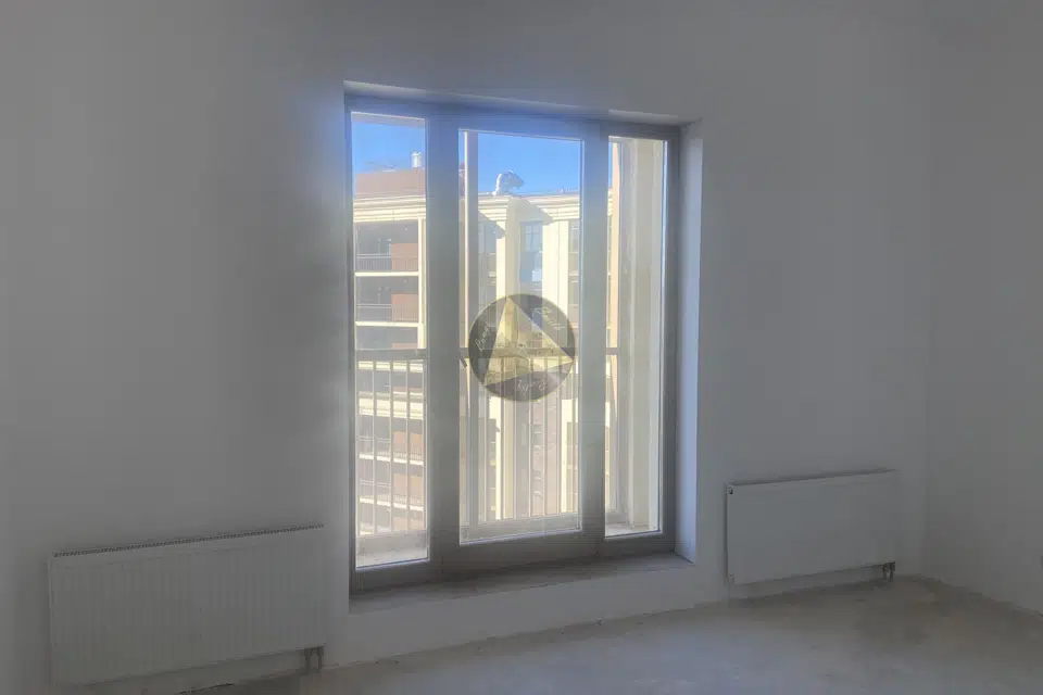 Продаётся 2-комнатная квартира, 90.5 м²